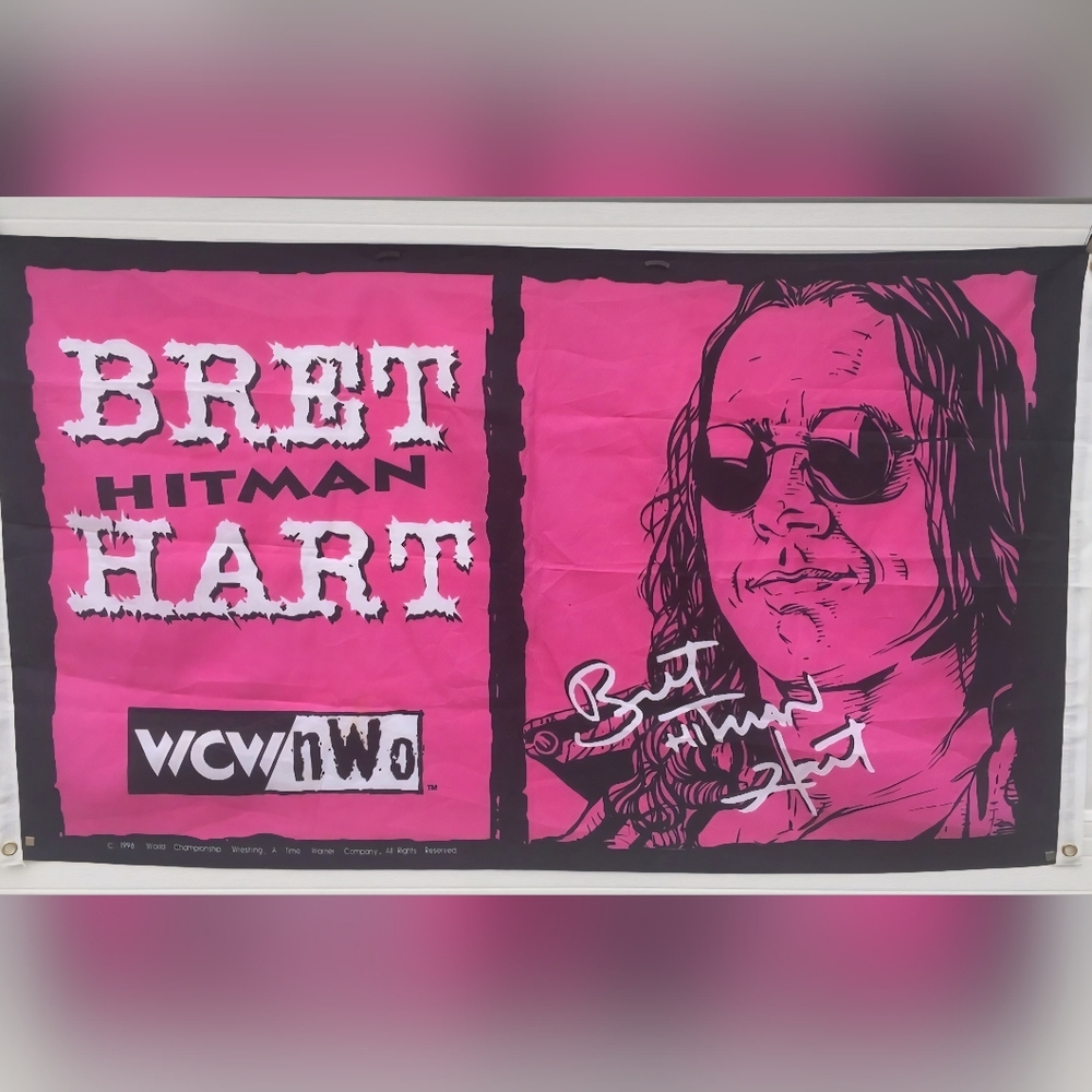 1998 Bret Hart WCW/NWO Vintage 3x5  Pink Banner Flag